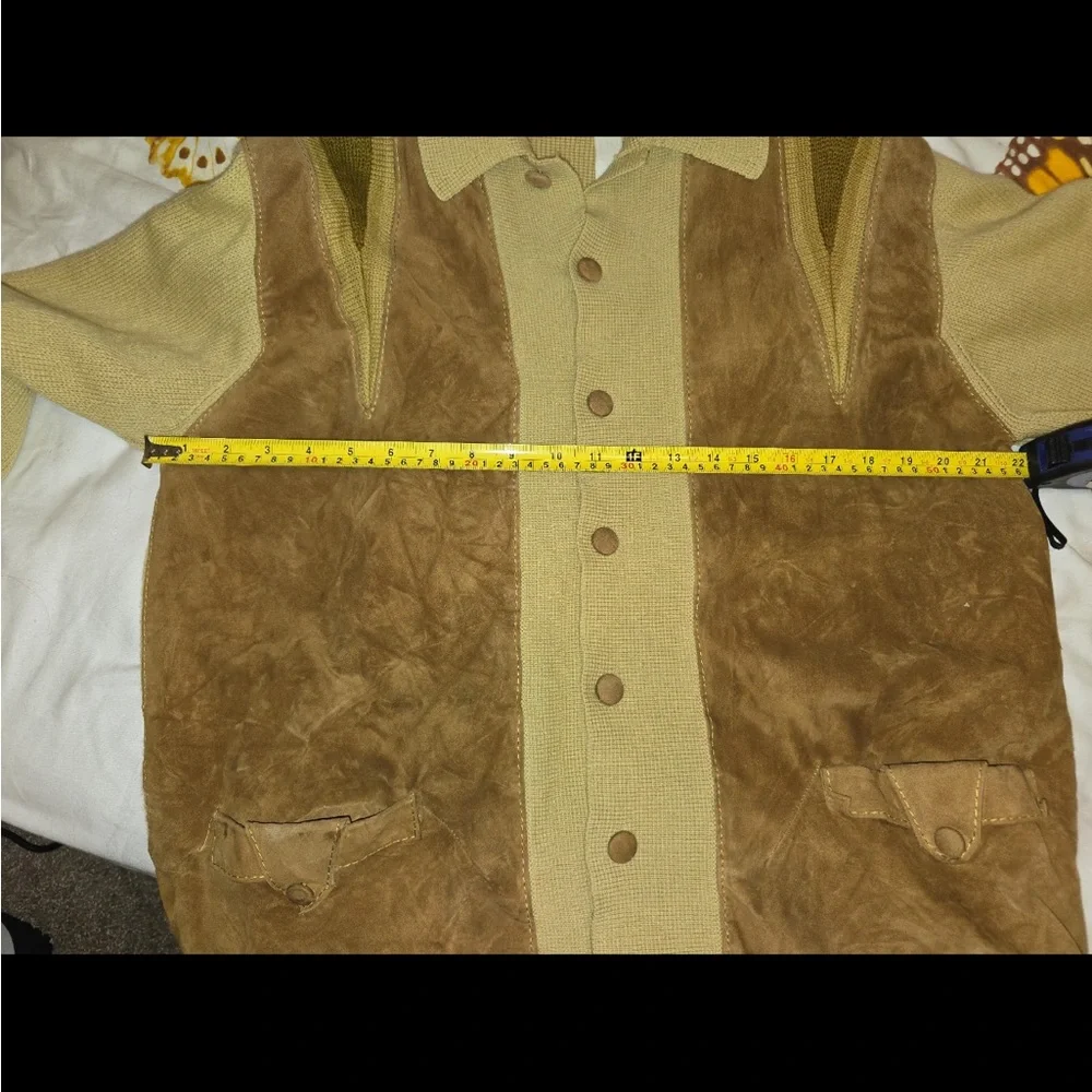 1960s men’s suede sweater - Picture 5 of 6
